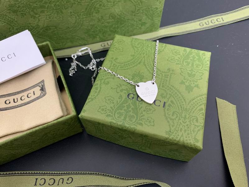 Gucci Necklace 05yxs175